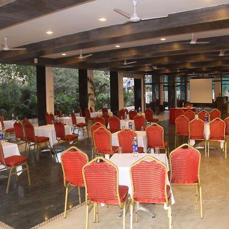 Hotel Three G Shirdi Exterior foto