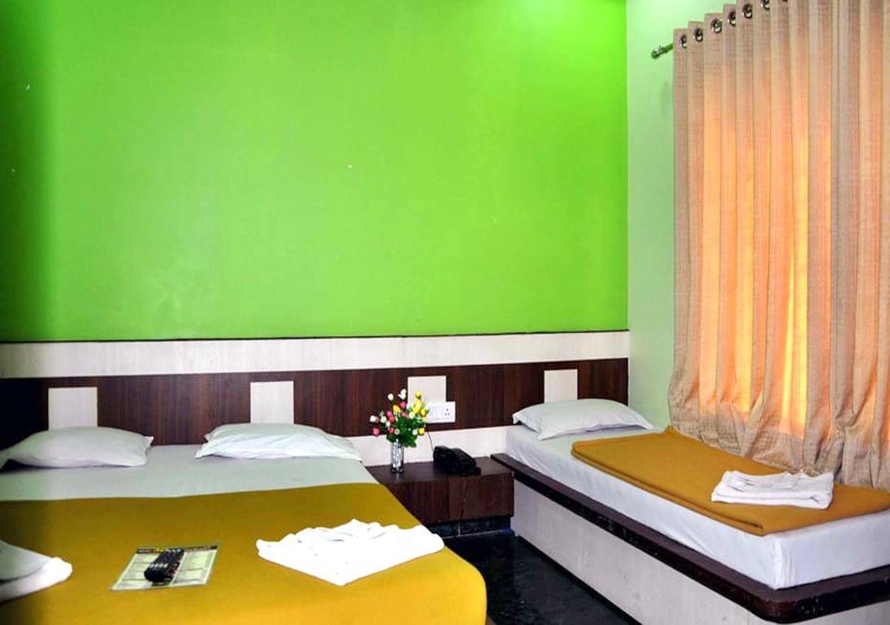Hotel Three G Shirdi Exterior foto