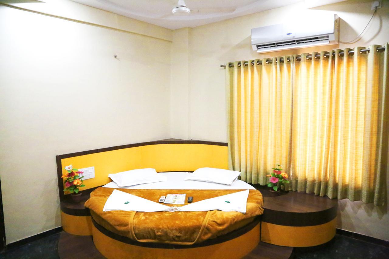 Hotel Three G Shirdi Exterior foto